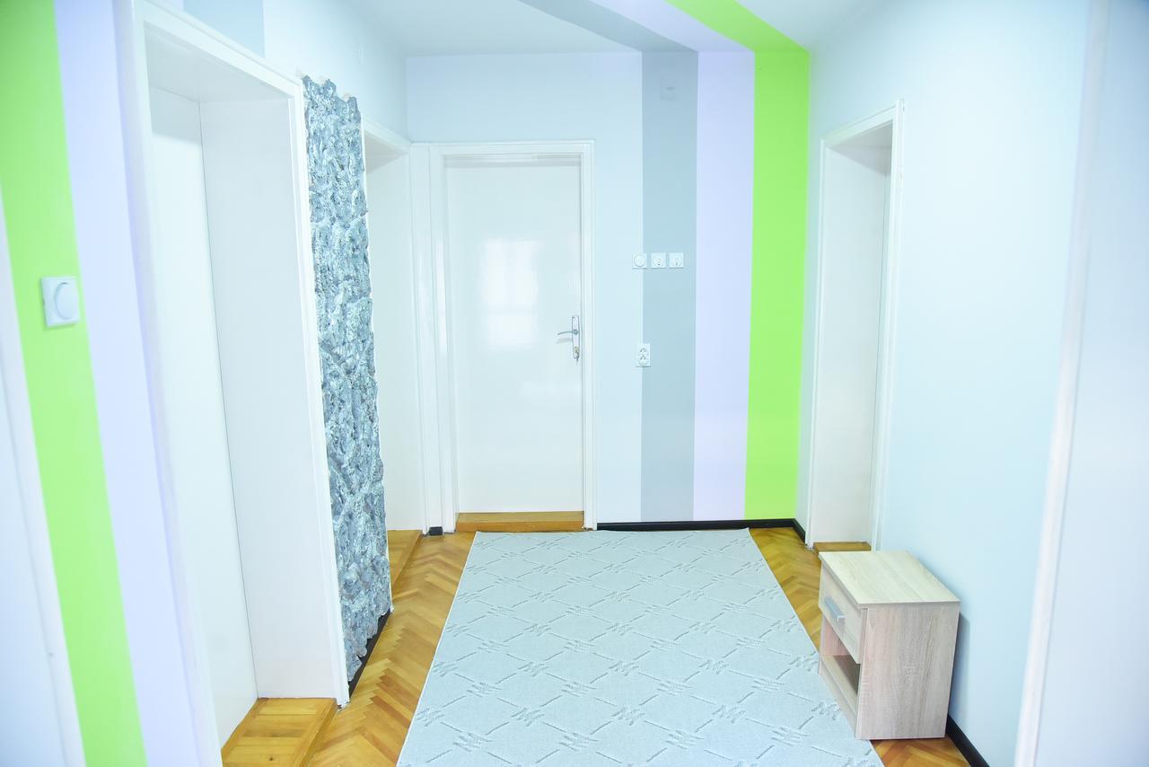 Hotel Prenociste Pilot Ni Esterno foto